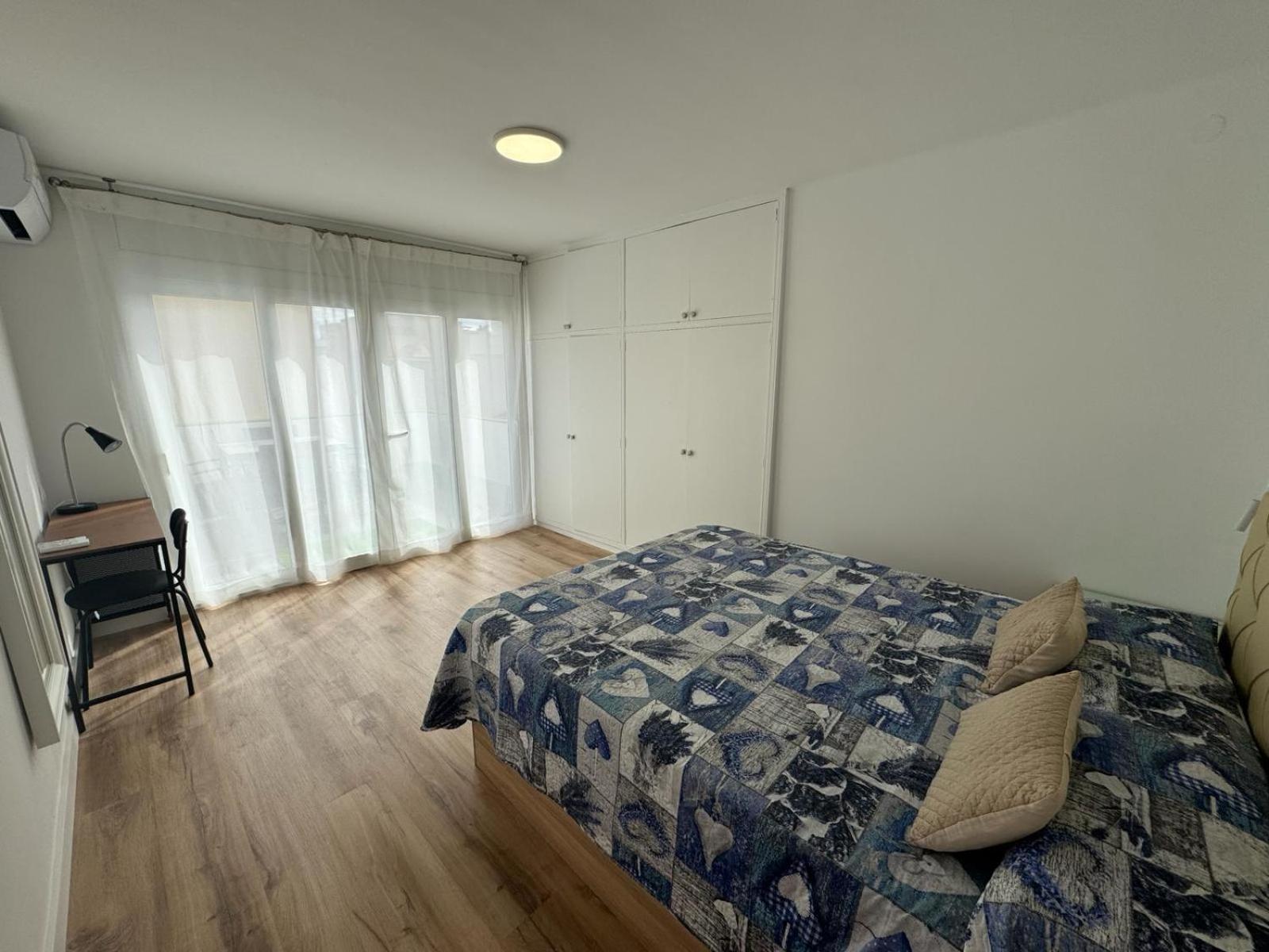 Acogedor Apartamento A 50 Metros Del Mar カンブリルス エクステリア 写真